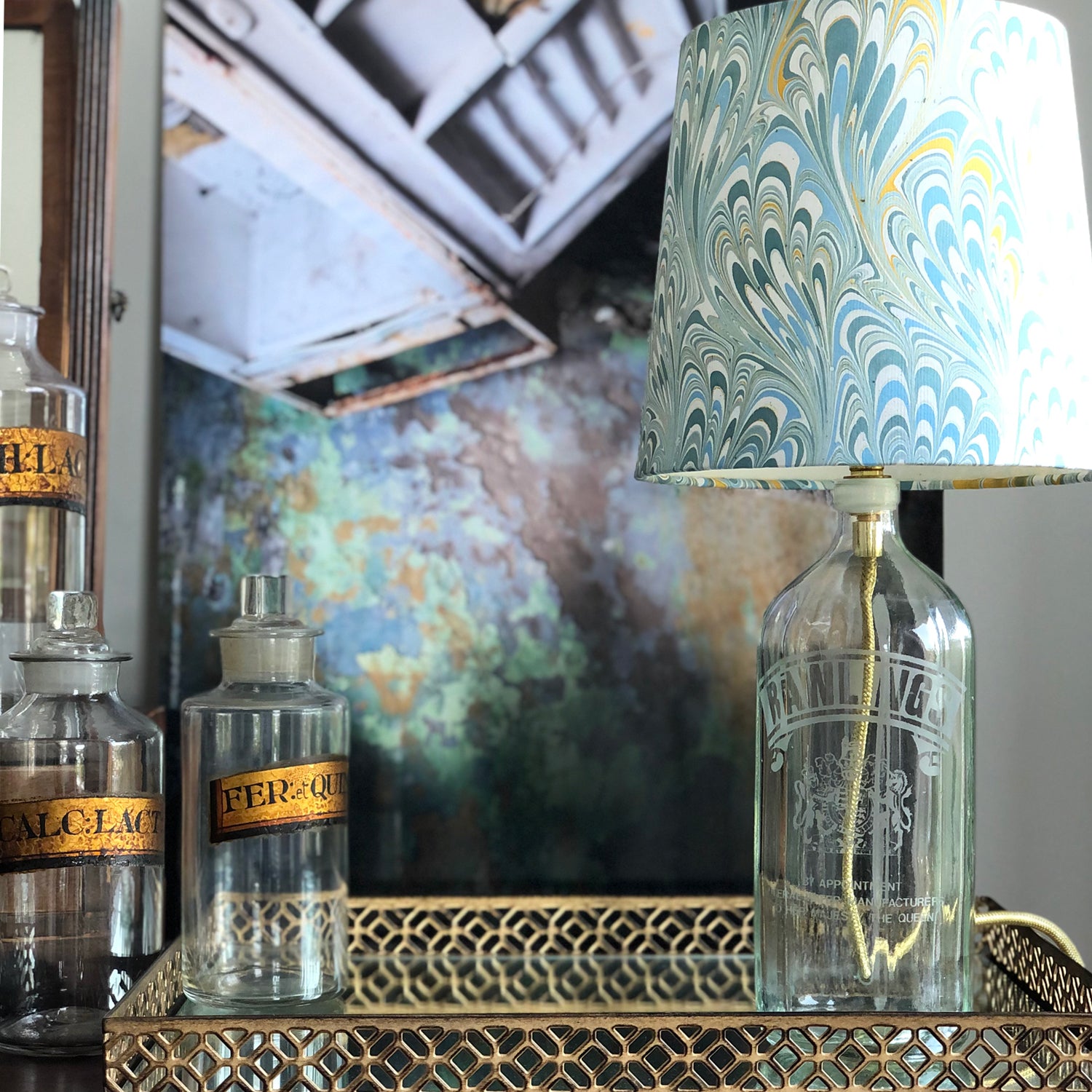 Soda Siphon with Marbled Shade
